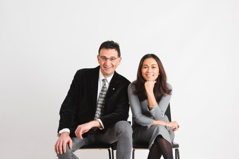 megamauro Mauro Goia e Mega Sihombing, protagonisti insieme al coro Vita che Canta del concerto in Cattedrale